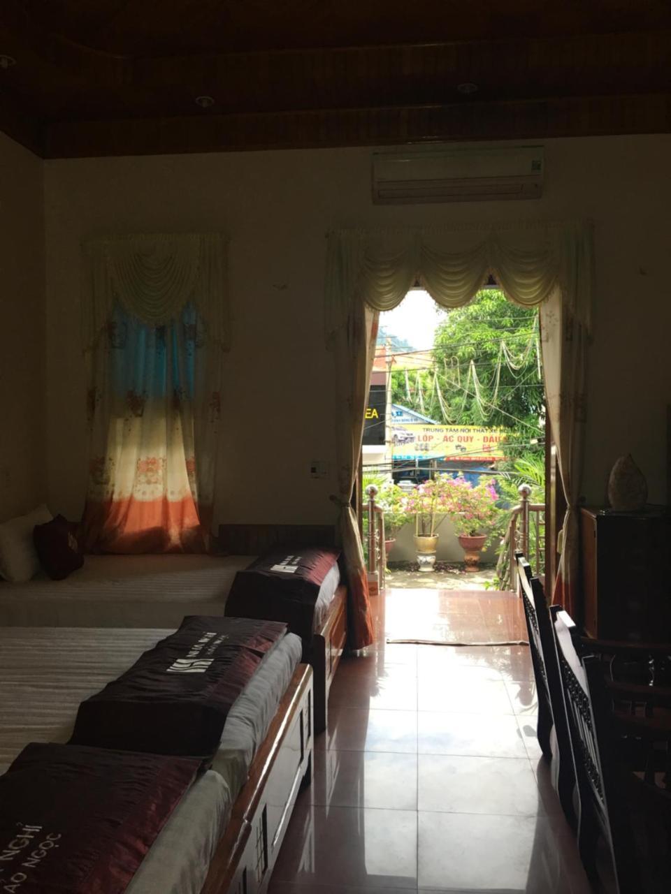 Bao Ngoc Hostel Хазянг Экстерьер фото